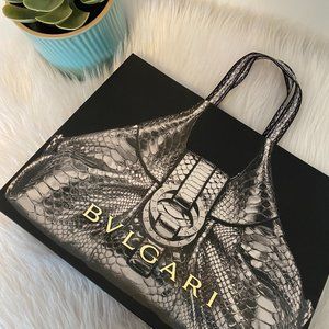 Bvlgari // small gift bag